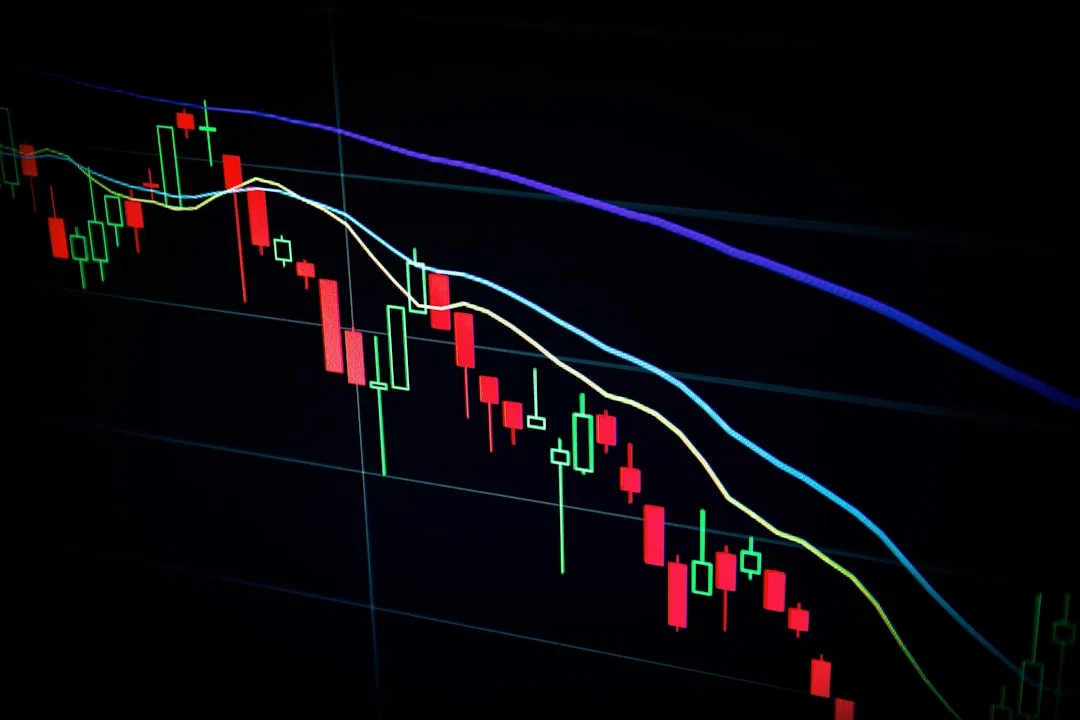 비트코인 가격 차트와 RSI 모멘텀 지표가 어긋나는 다이버전스를 표현한 추상적 이미지